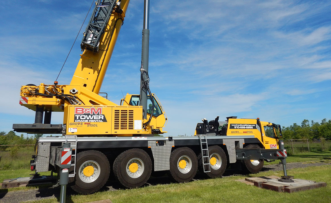 Why All-Terrain Cranes Are The Go-To Option For Most Rentals